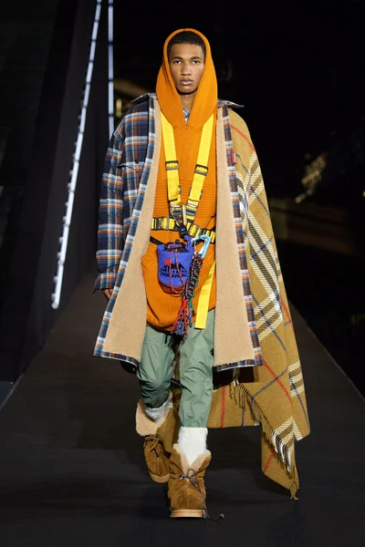 Look 2